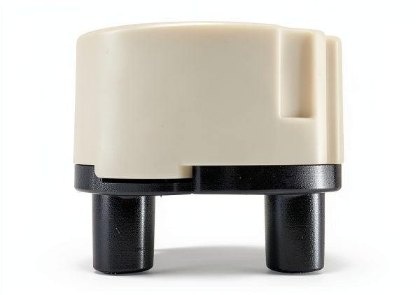 LH1103 25.835.1000 GX10 HID Lamp 5kV Screw Mount by BJB Electric-1